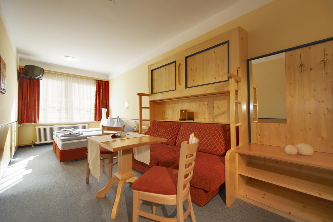 Hotel Hubertushof Флахау Екстериор снимка