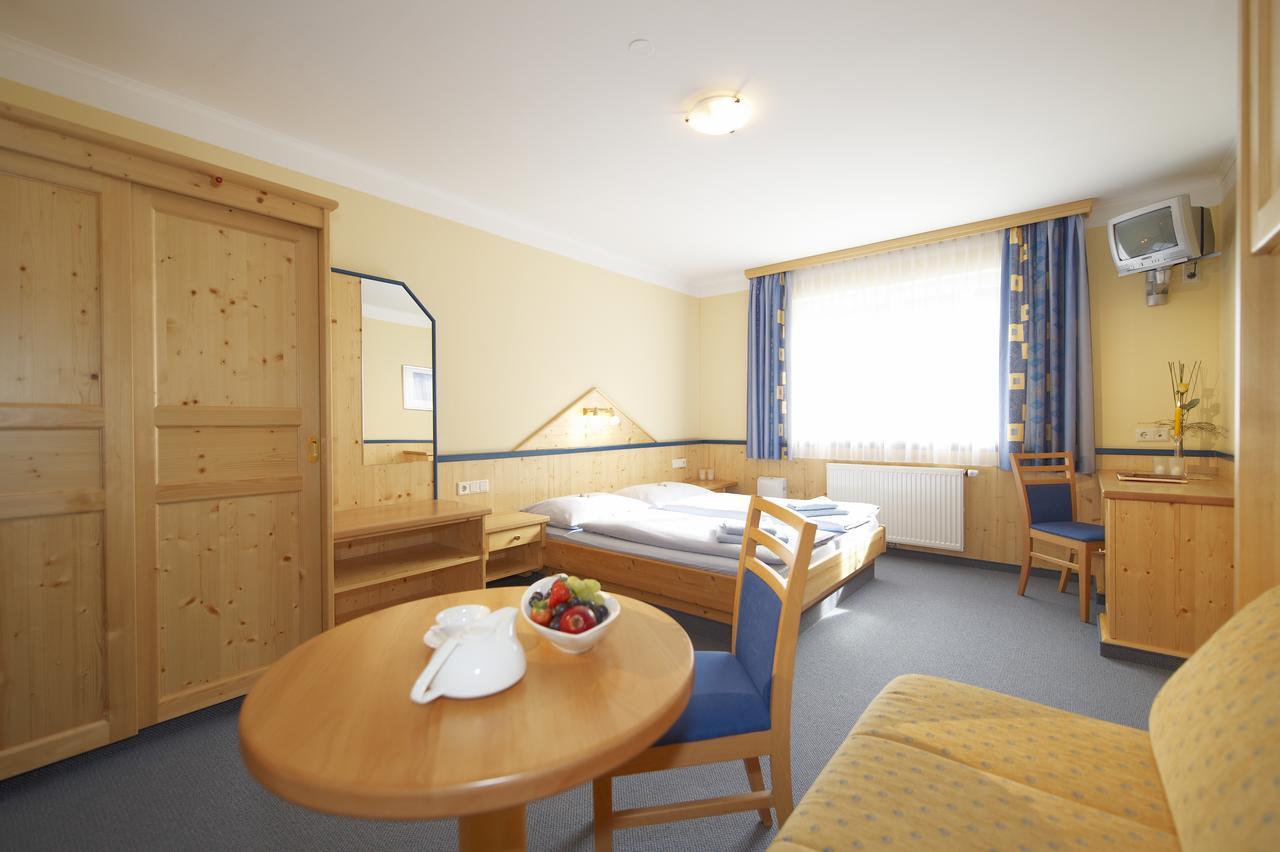 Hotel Hubertushof Флахау Екстериор снимка
